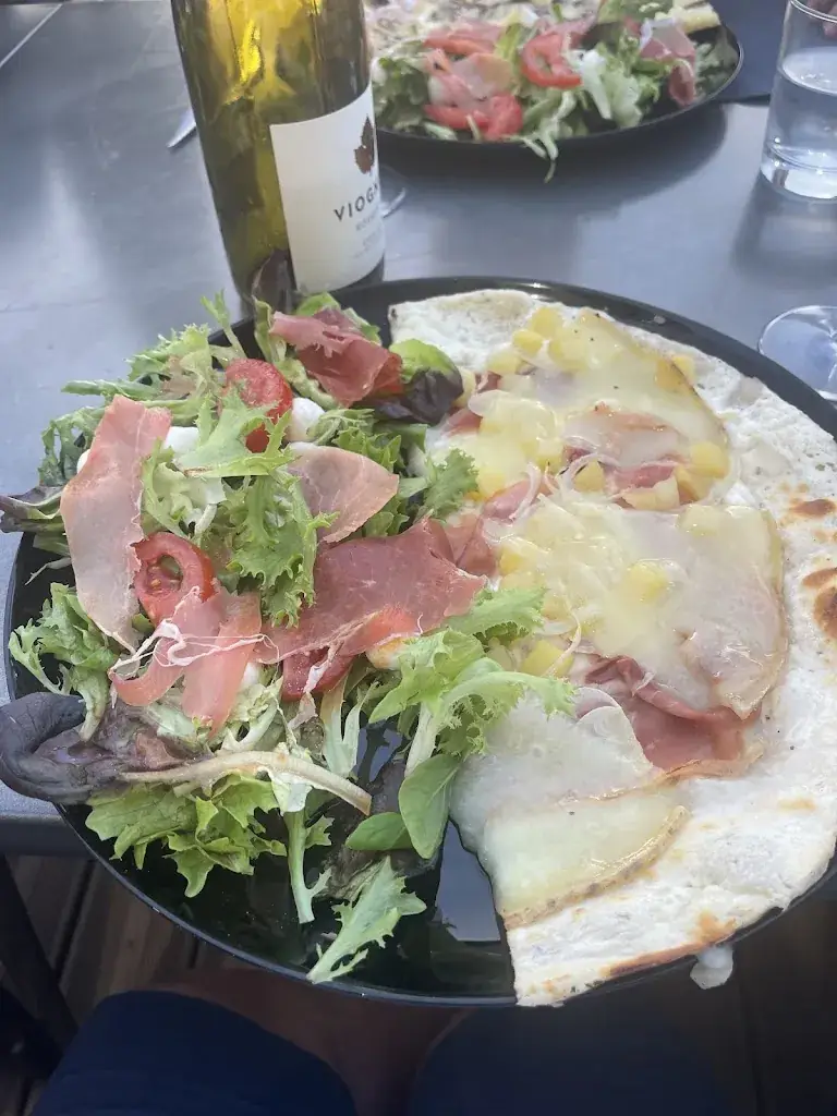 Michele Spring_Pizza Bella Family_Chéraute_review