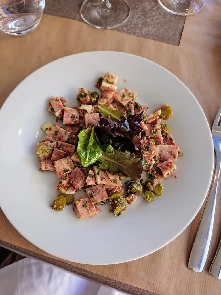 Robin Rainton_Euskalduna_Mauléon-Licharre_review