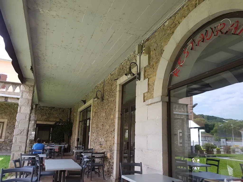 Les Arcades restaurant in Mauléon-Licharre