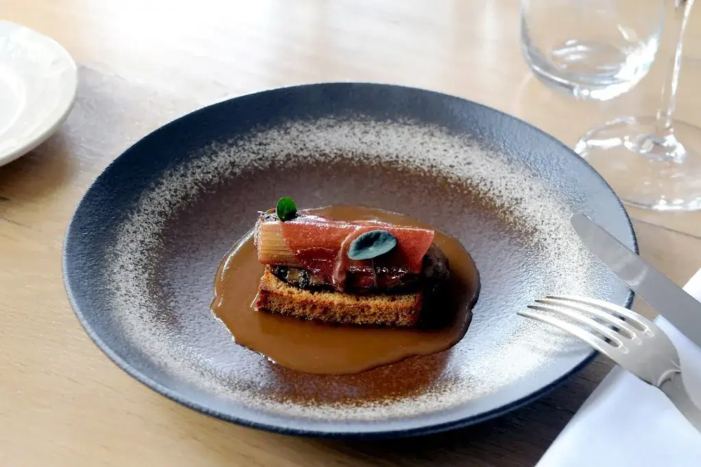 Hotel Restaurant CHILO_Barcus_slider_image_3