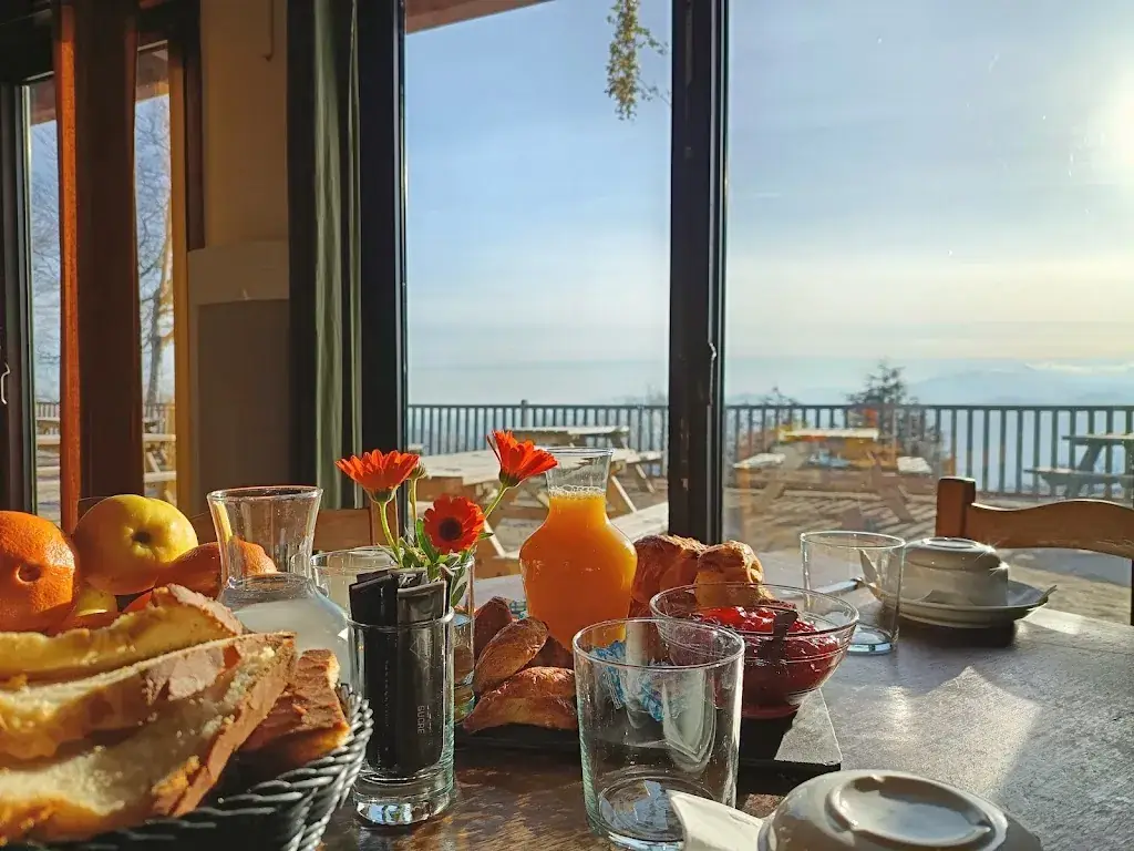 Restaurant des Chalets d'Iraty_Larrau_slider_image_3