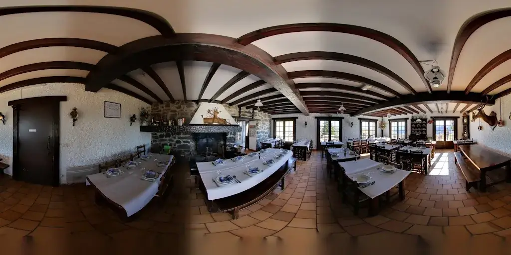 Auberge d'Ahusquy restaurant in Aussurucq