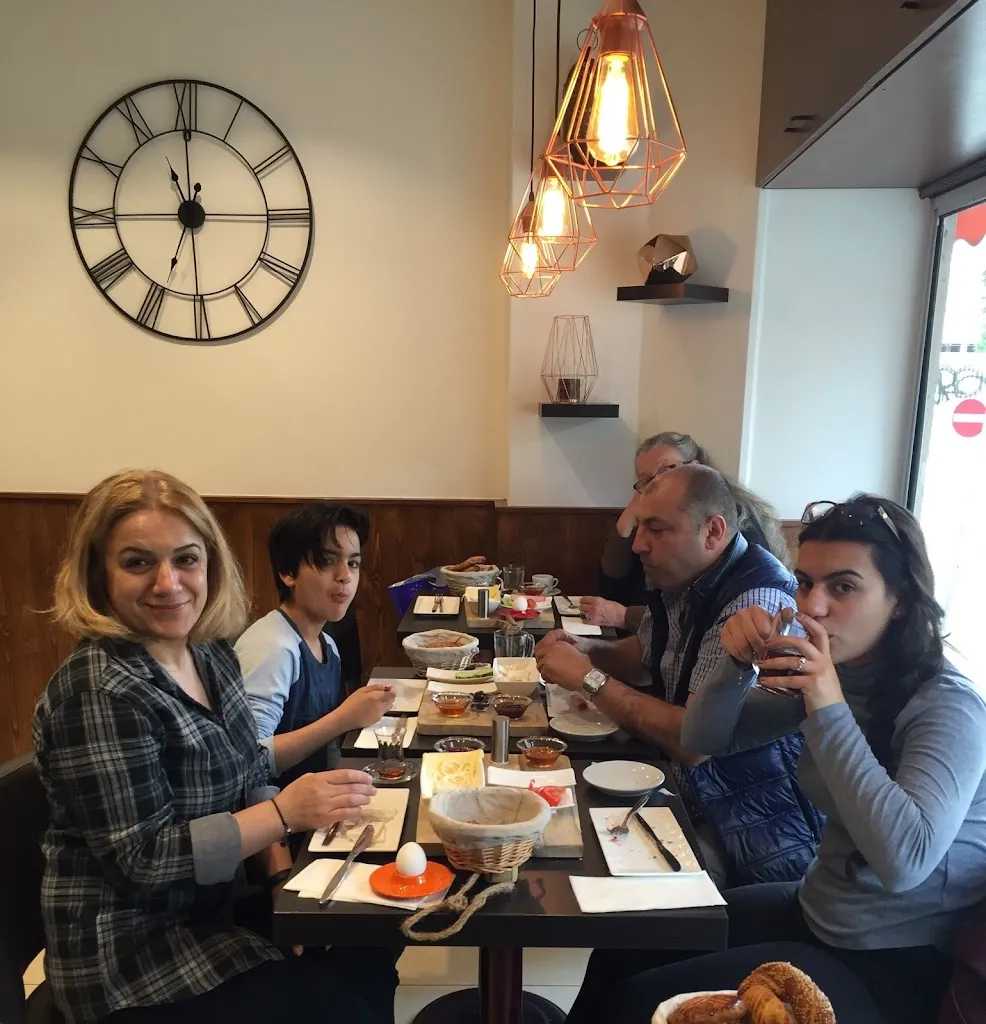 Chiche ou pas Chiche Champel_Genève_slider_image_1