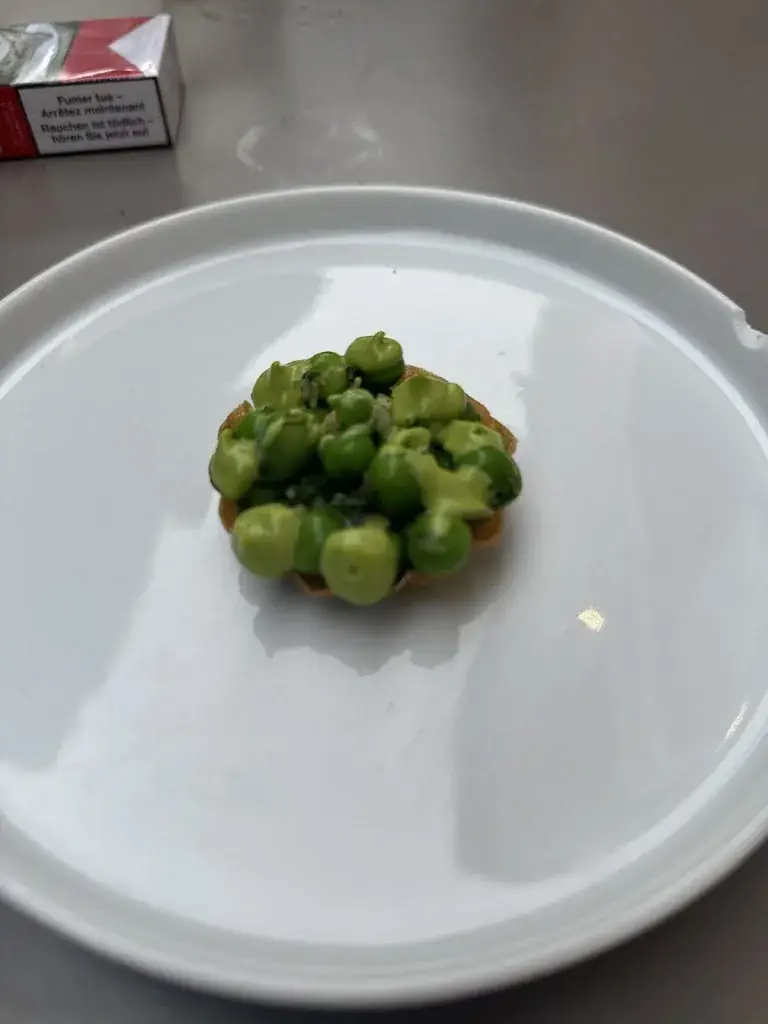 Vasco Oliveira_The First Floor_Luxembourg_review