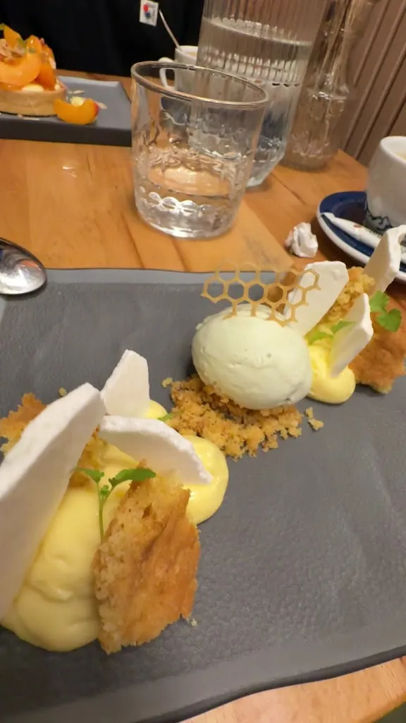 TINKA_Grenoble_slider_image_2