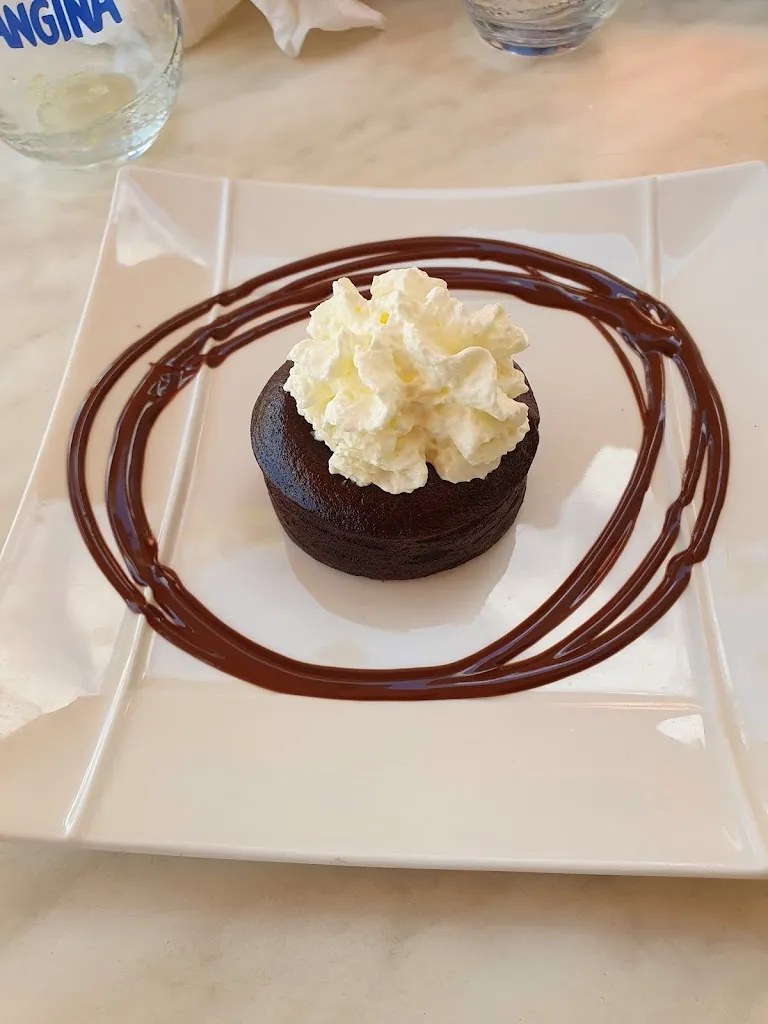 Thomas Martine_Clairac_slider_image_3