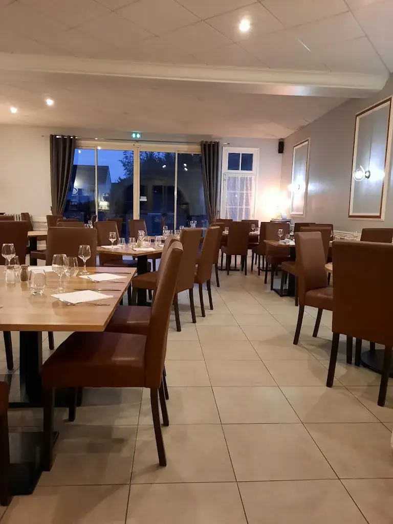 Auberge Du Lac_Châtellerault_slider_image_1