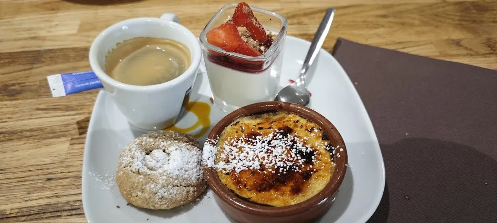 Karine THOMAS_Le Triporteur_Châtellerault_review