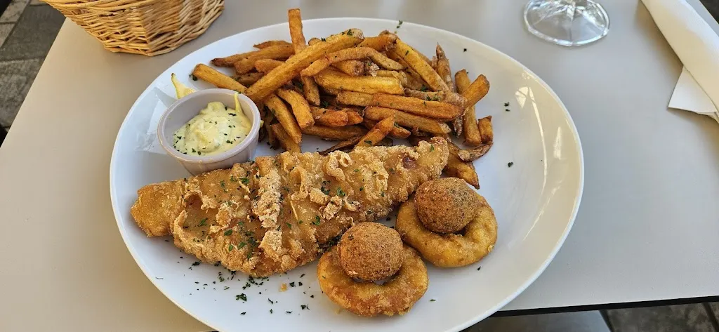 Brasserie De L'hôtel De Ville_Châtellerault_slider_image_2