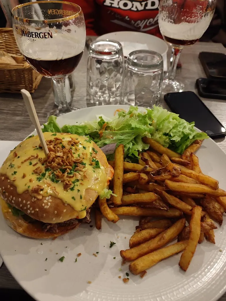 Brasserie De L'hôtel De Ville_Châtellerault_slider_image_3