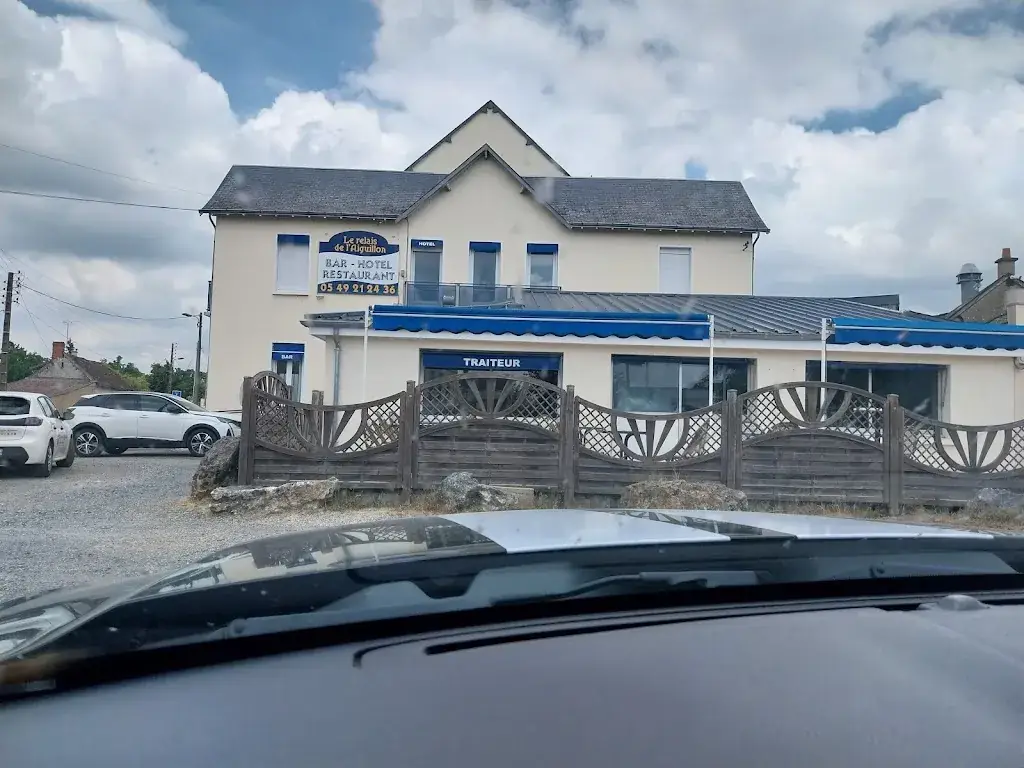 Alain Tellier_HOTEL Le Relais de l'Aiguillon_Châtellerault_review