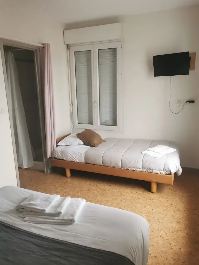 HOTEL Le Relais de l'Aiguillon_Châtellerault_slider_image_2