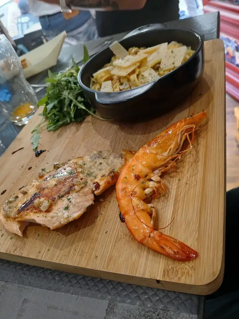 christine monthulé_Chez Popeye_Châtellerault_recensione