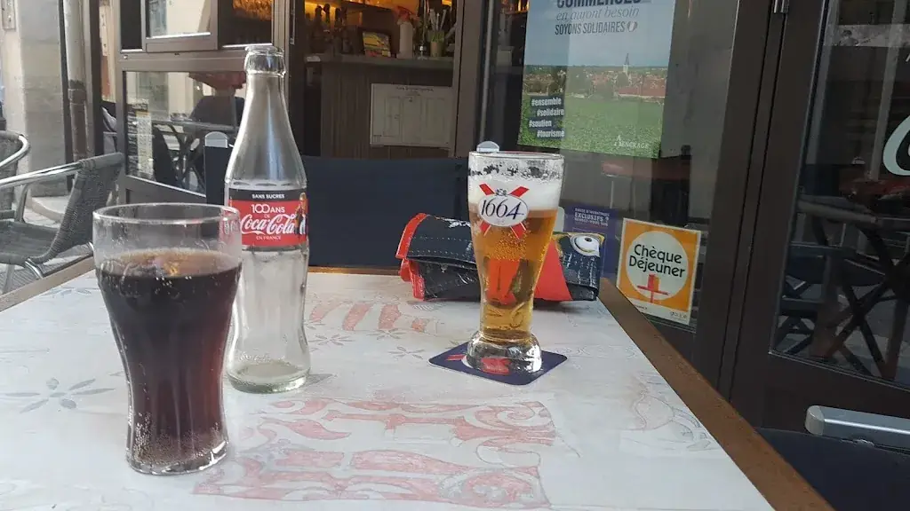 Bar Le Bourbon_Châtellerault_slider_image_2