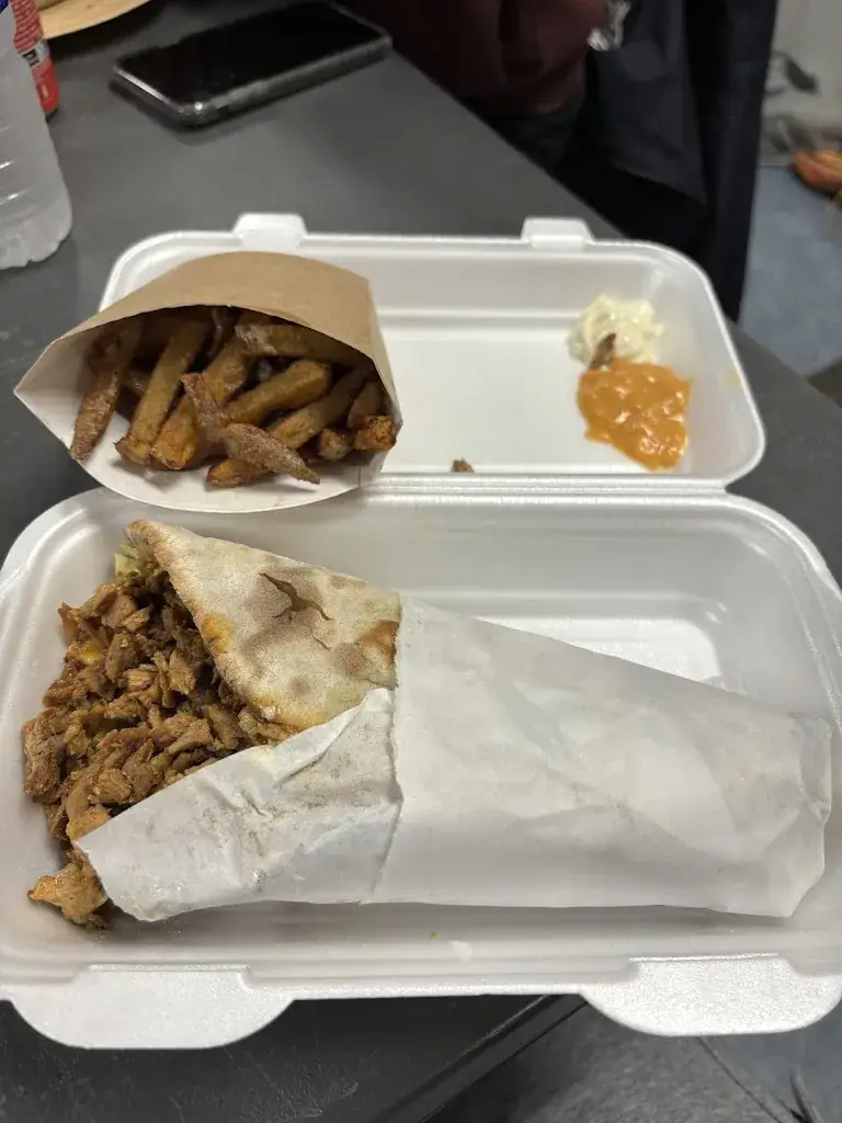 Chez Tcho (Naan,smash burger) restaurant à Châtellerault