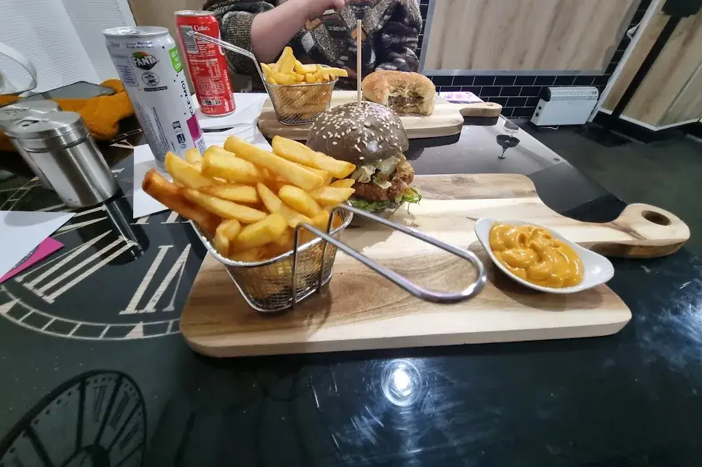 Menu_BURGER TIME_Châtellerault_image_8