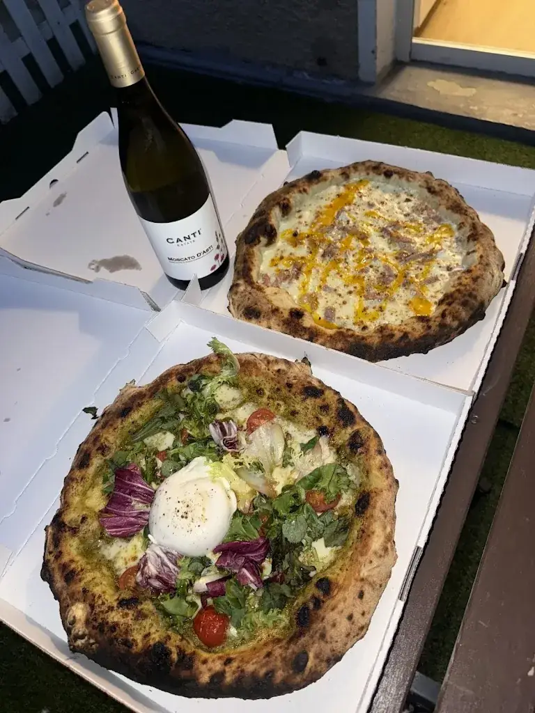 Saaraah Bournon_Belli'zza (pizza napolitaines au feu de bois)_Châtellerault_review