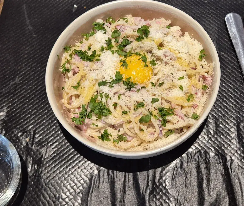 J M_La croisée des Fourchettes_Antran_recensione