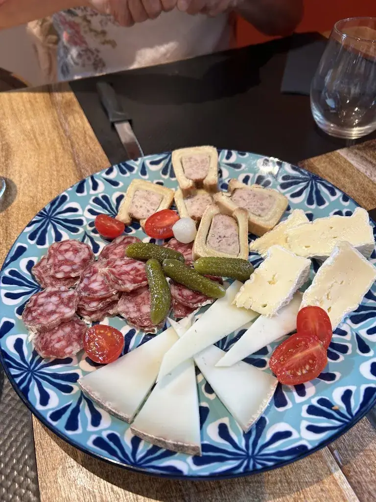 Anita Maury_La croisée des Fourchettes_Antran_recensione