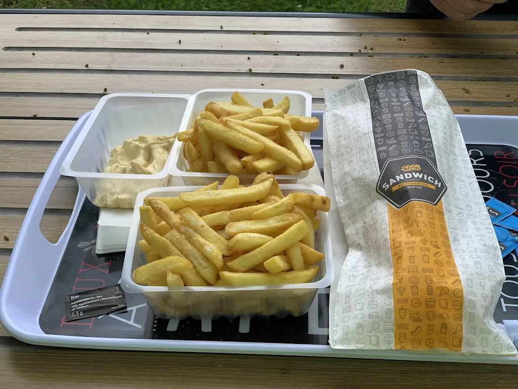 La Guinguette restaurant in Ingrandes