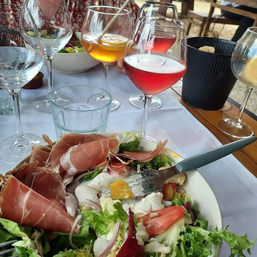 Menu_Les Copains d'Abord - Meilleur Restaurant Grillades Pierrade Cocktails avec Terrasse au Bord de l'Eau 16 Charente Cognac_Cognac_image_4