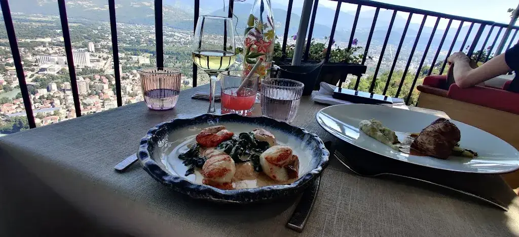 Ayu _Chez Le Pèr'gras_Grenoble_review