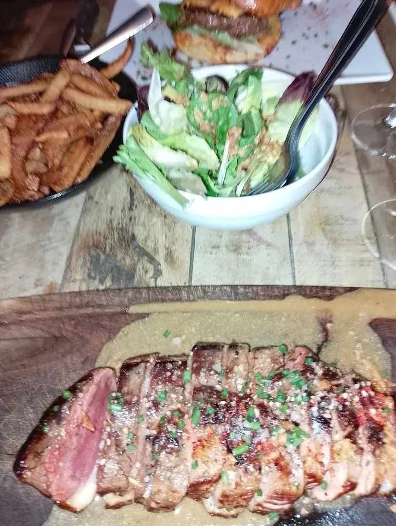 Le Vinivore_Agen_slider_image_3