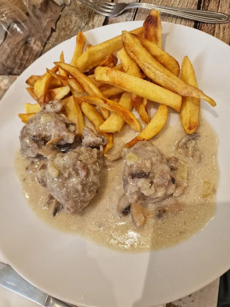 Claire K._La cacahuète_Cognac-la-Forêt_review