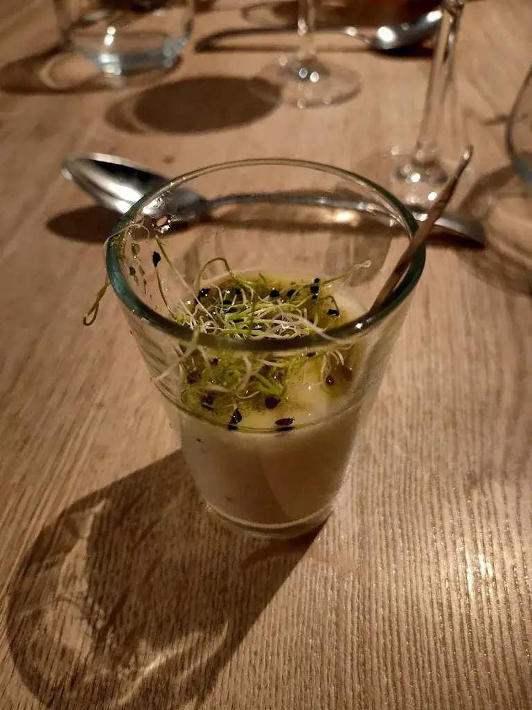 John McInerney_Restaurant O City'ven_Civray_review