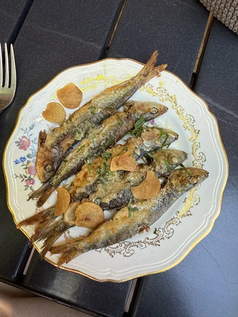 Christopher Fearn_Hôtel du commerce_Civray_review