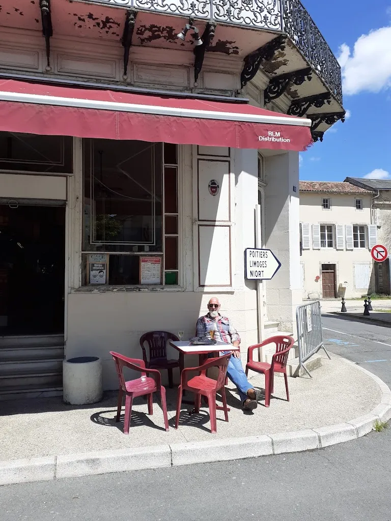 Le Café de la Paix ristorante a Civray
