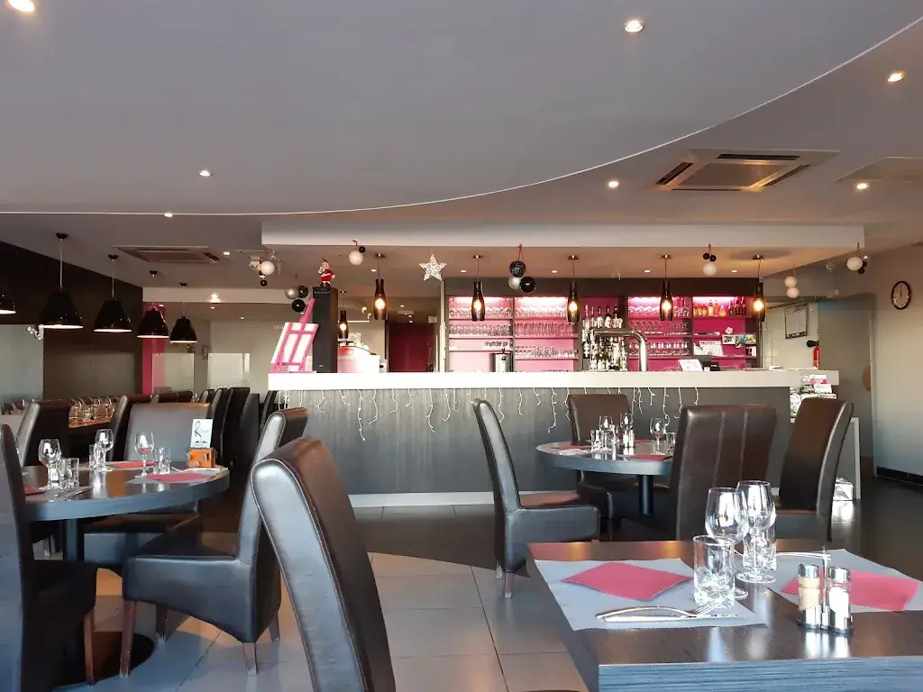 Chez Lui restaurant à Savigné