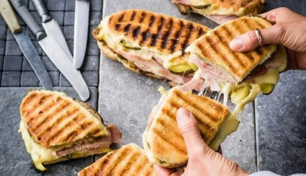 Menu_Au Petit Bistrot_Savigné_image_5