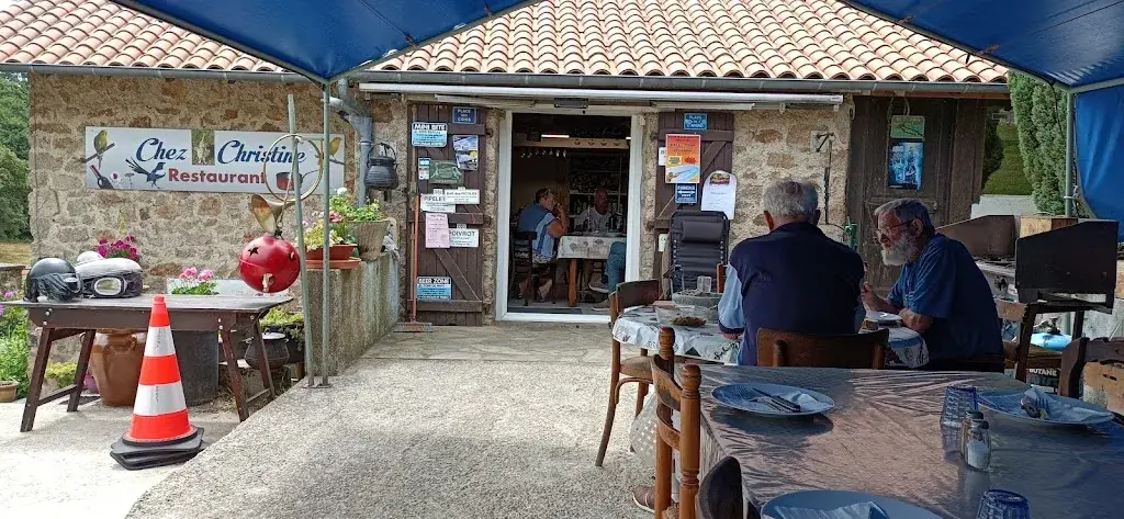 Chez Christine restaurant in Compreignac