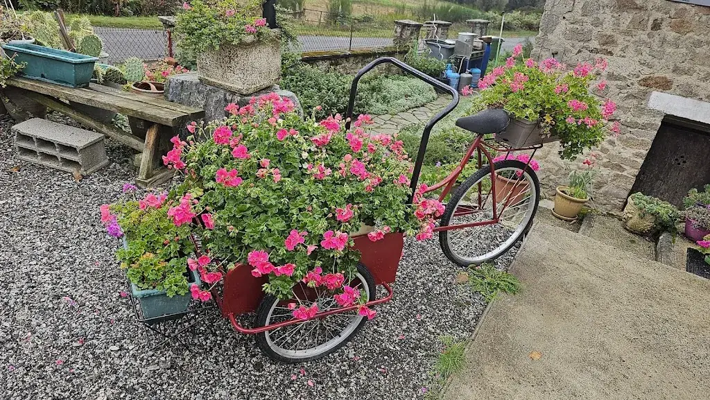 Chez Christine_Compreignac_slider_image_3