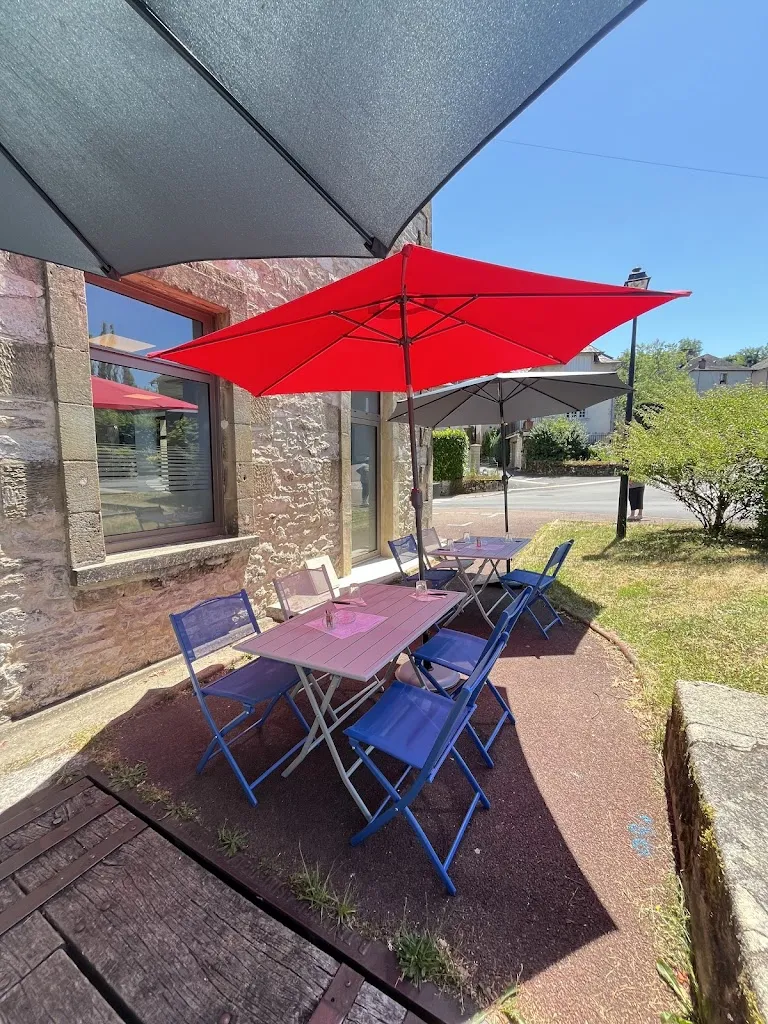 La Piazza restaurant in Cornil