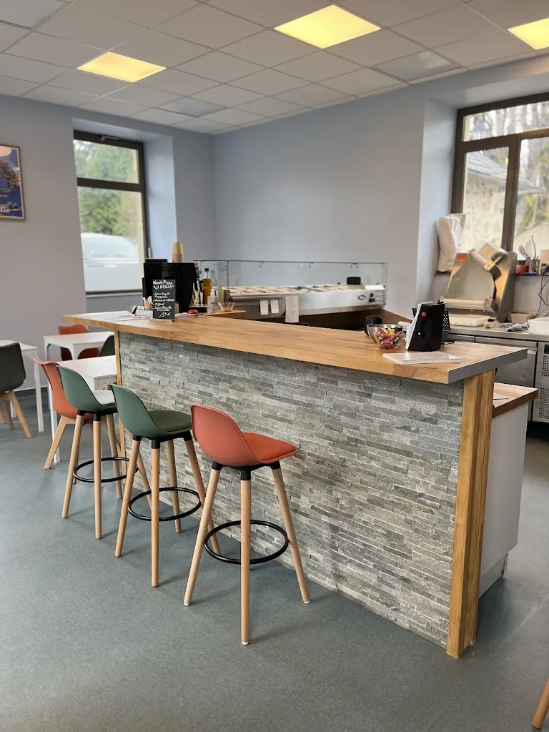 La Piazza_Cornil_slider_image_2