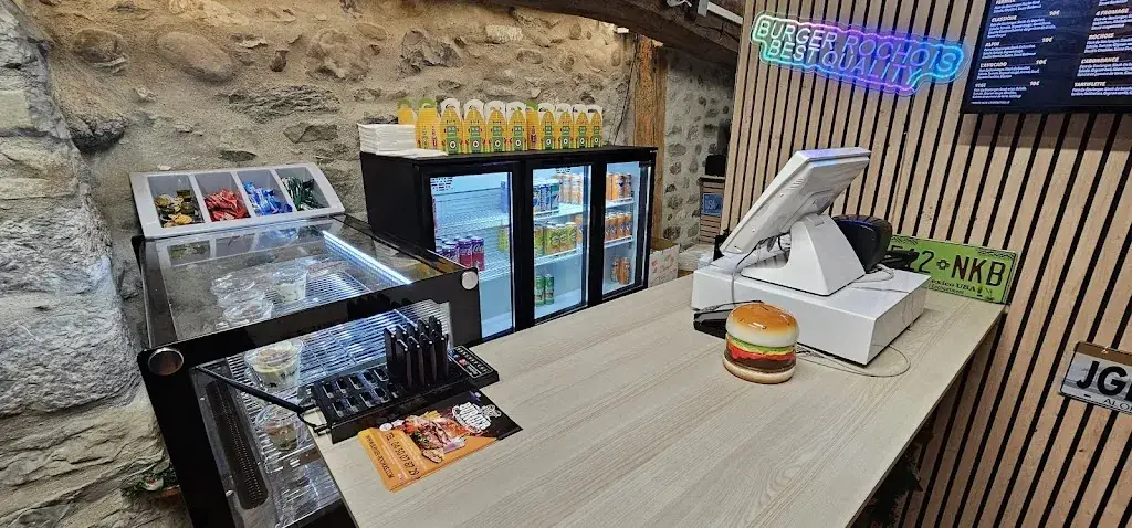 Burger Rochois_Roche-sur-Foron_slider_image_3