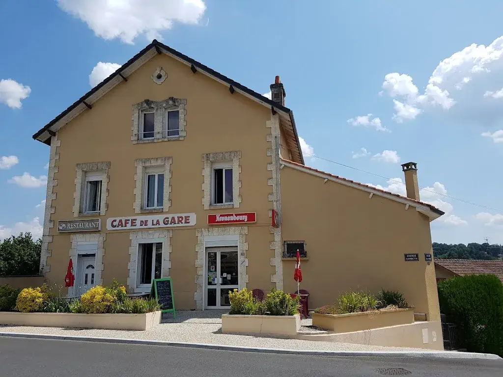 Café de la Gare_Confolens_slider_image_3