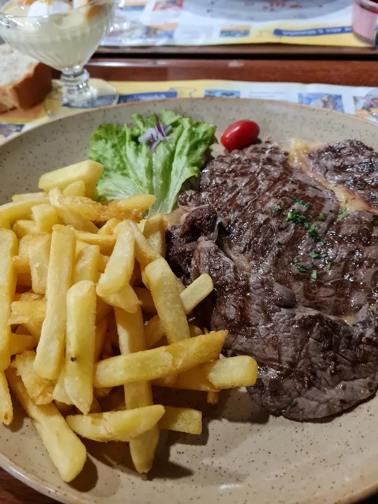 Menu_Cafétéria de Confolens_Confolens_image_1