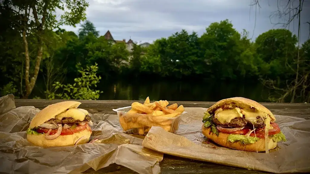 Anonymous_Food Truck Le Gourmet_Confolens_recensione