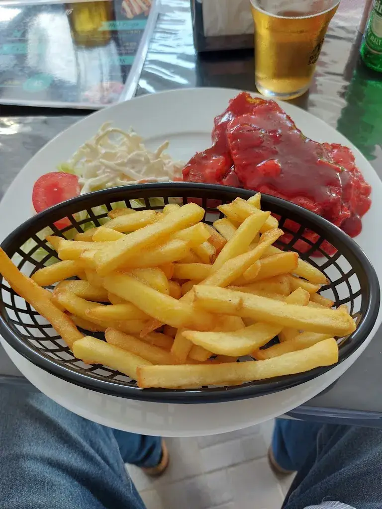 James Arnold_Le Ranch 16_Confolens_review