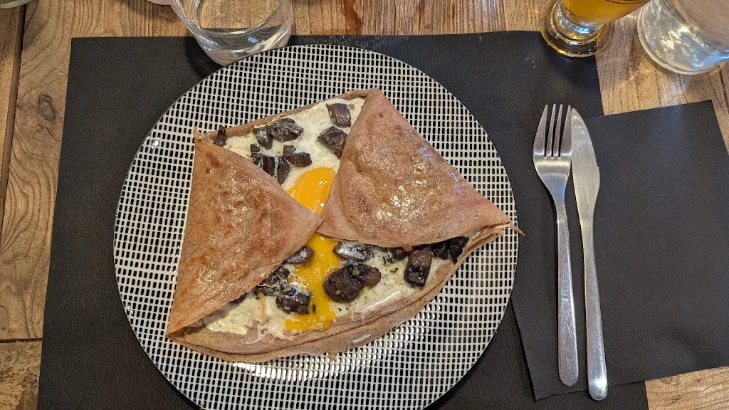 Gael Baillau_Mam'zelleAngele_Coulon_review