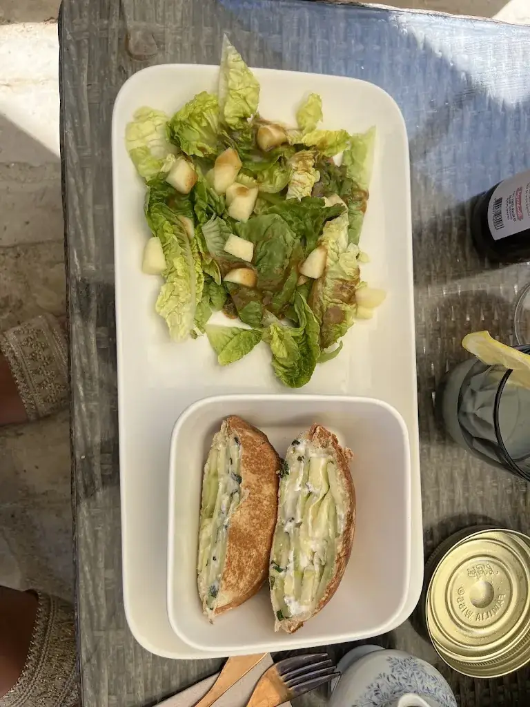 Maeva Moisy_le jardin de la demoiselle_Coulon_review