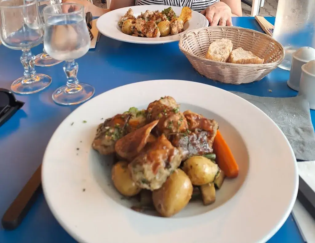 Restaurant La Passerelle à coulon, Spécialités locales et créations originales_Coulon_slider_image_3