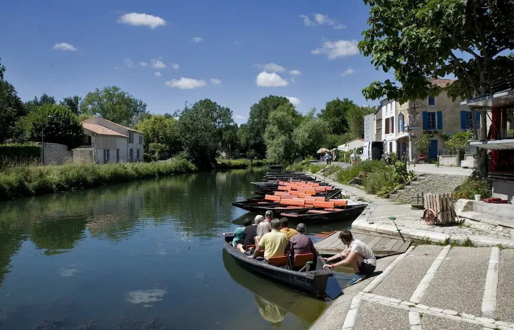 Embarcadère La Pigouille_Coulon_slider_image_3