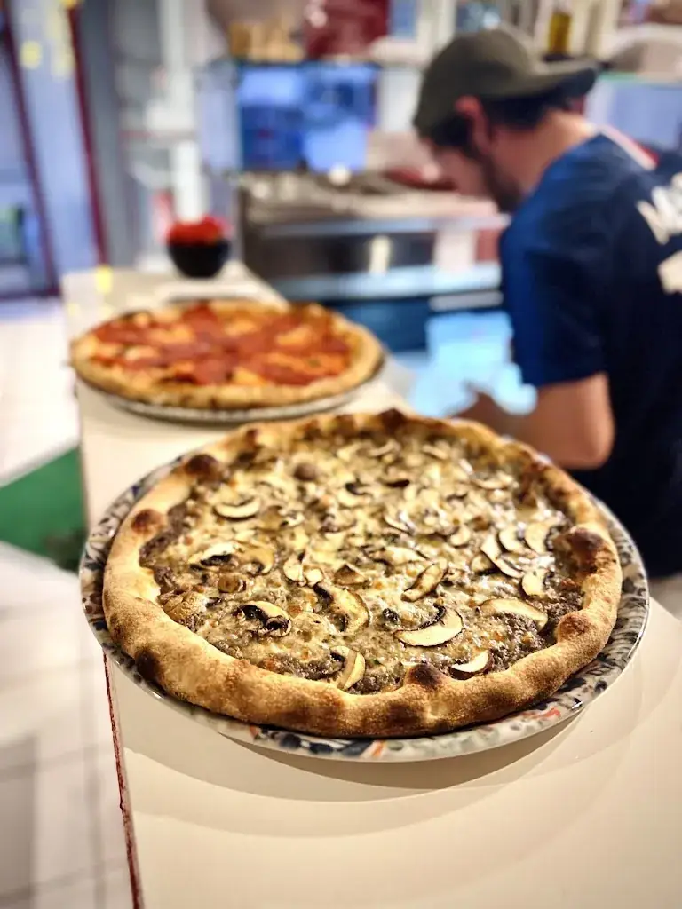 Sy Leung_La Mozzabella_Mouleydier_recensione