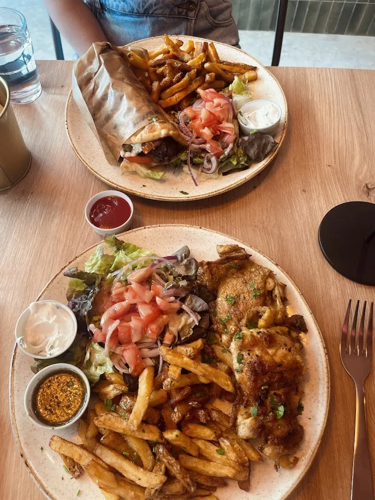 Mythos Cuisine Restaurant in Bergerac