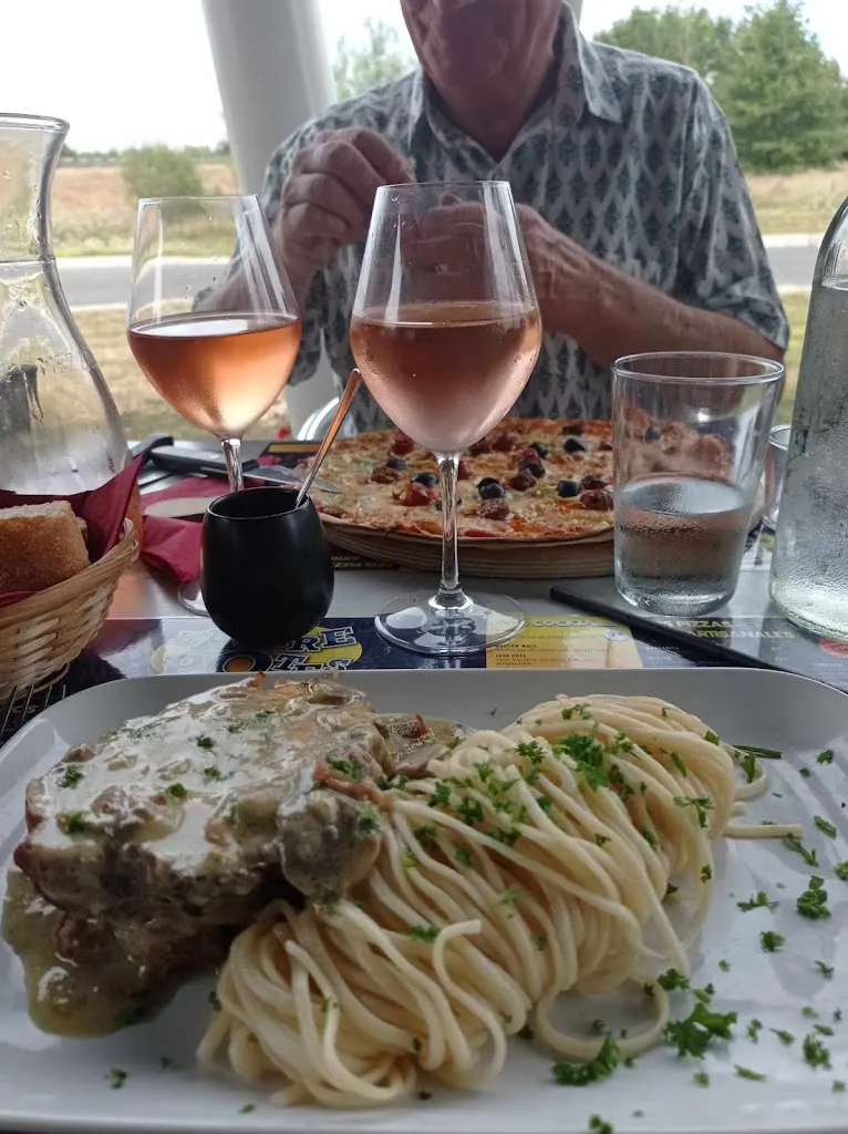 Tony Clough _L'antrepotes_Coutras_review