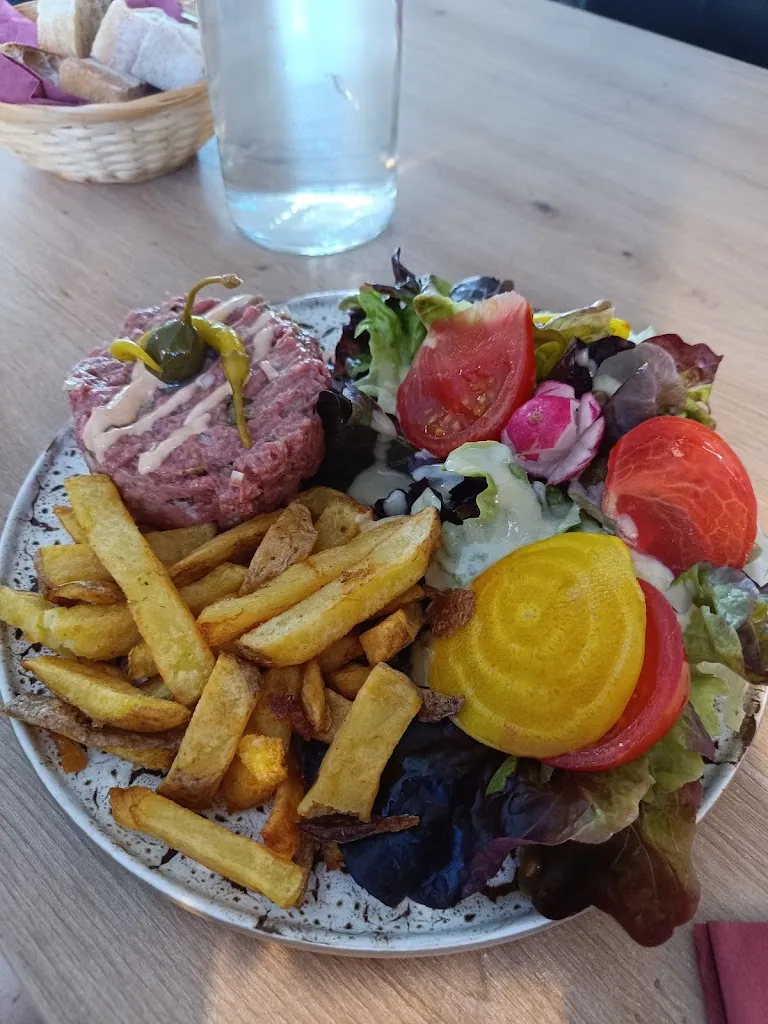 Amandine Bovet_L'antrepotes_Coutras_review